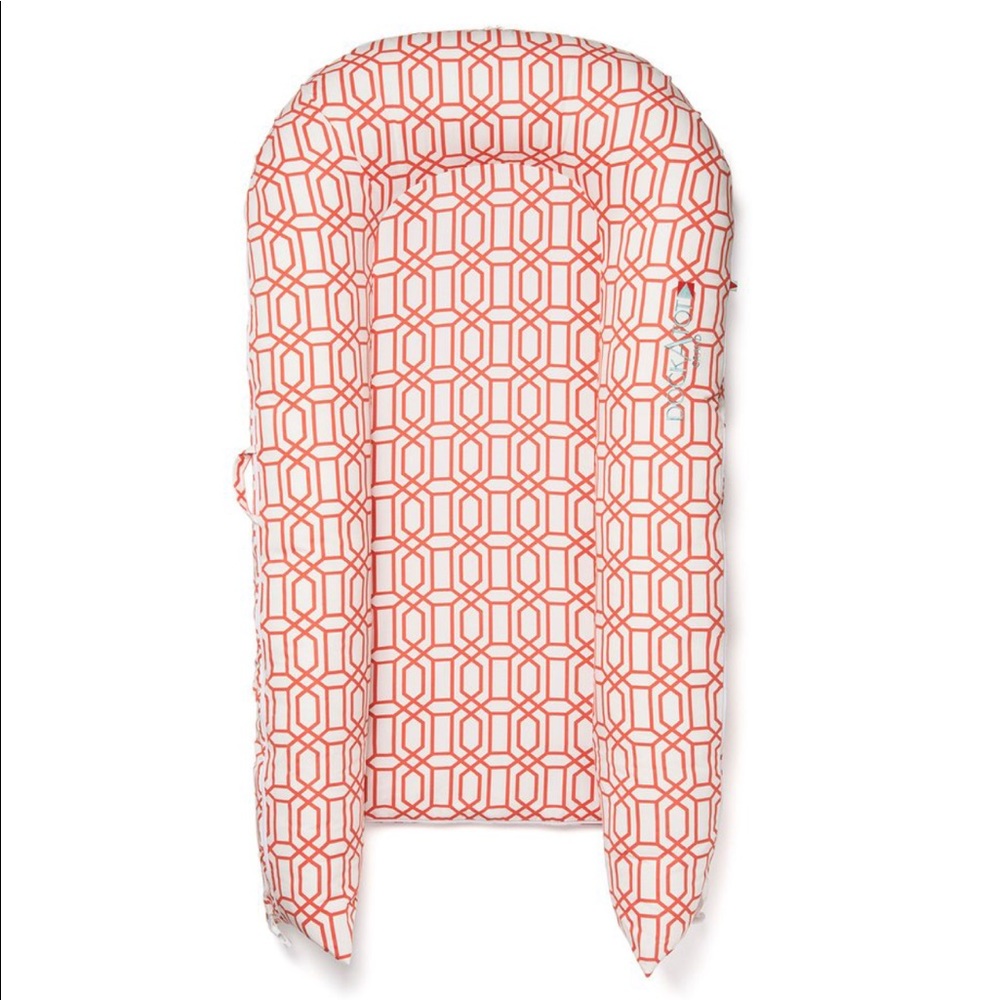 Dock a tot grand coral trellis